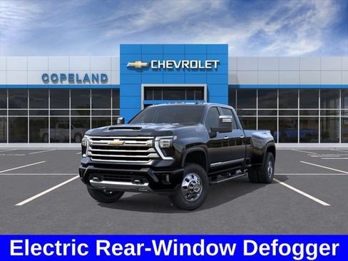 New 2026 Chevrolet Silverado 3500 High Country w/ High Country Premium Package AWD/4WD image 9