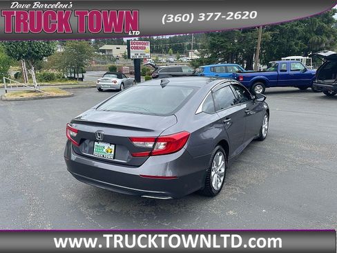 Used 2019 Honda Accord LX image 5