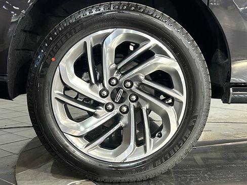 New 2027 Lincoln Navigator L Reserve AWD/4WD image 23