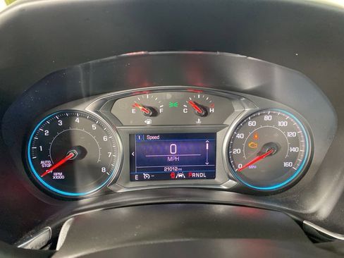 Used 2023 Chevrolet Equinox LT AWD/4WD image 12