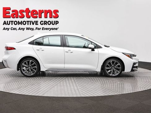 Used 2024 Toyota Corolla SE FWD image 4