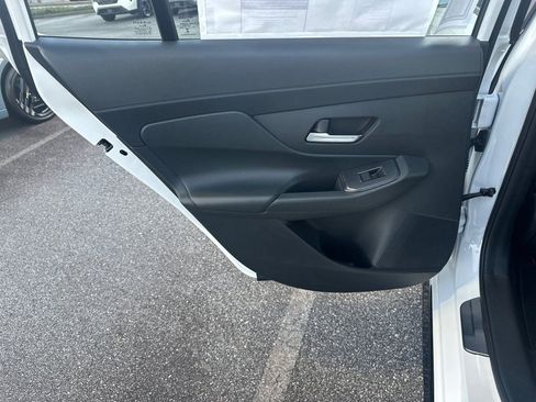 New 2026 Nissan Sentra SR w/ Floor Mat Package image 21