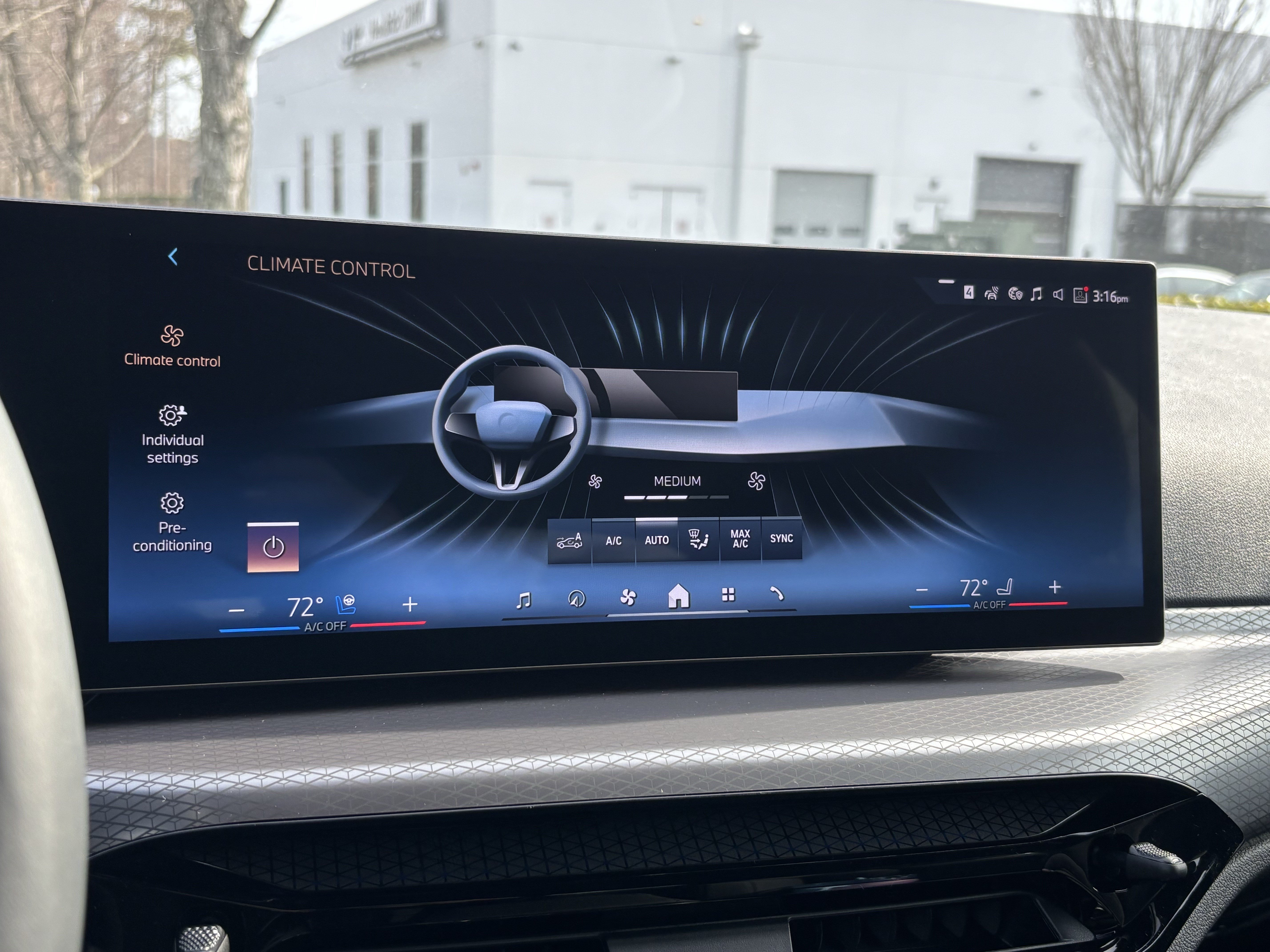 Certified 2026 BMW i4 xDrive40i AWD/4WD image 32