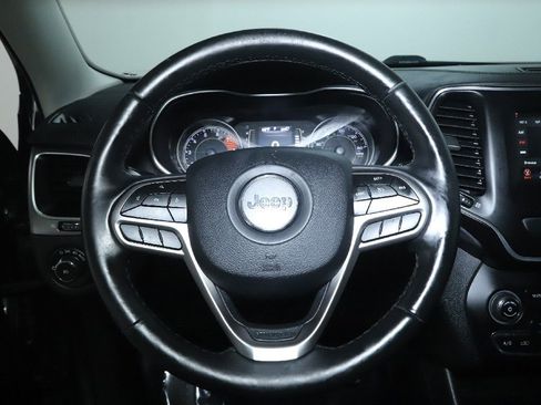 Used 2019 Jeep Cherokee Latitude Plus w/ Cold Weather Group image 21