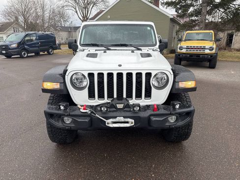 Used 2023 Jeep Gladiator Rubicon w/ Cold Weather Group AWD/4WD image 10