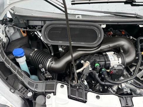 New 2025 Ford Transit 250 148 Medium Roof w/ Upfitter Package image 32