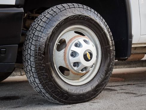 Used 2022 Chevrolet Silverado 3500 W/T w/ WT Fleet Convenience Package image 11