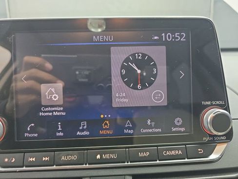 Used 2020 Nissan Altima 2.0 Platinum FWD image 36