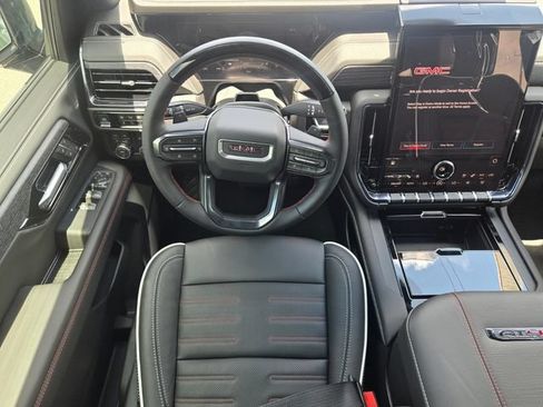 New 2026 GMC Yukon XL AT4 Ultimate AWD/4WD image 19