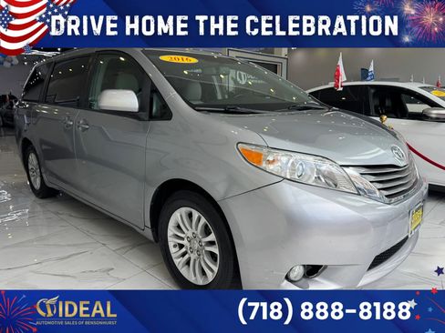 Used 2016 Toyota Sienna XLE FWD image 1