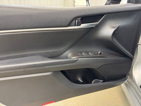 Used 2023 Toyota Camry LE FWD image 8