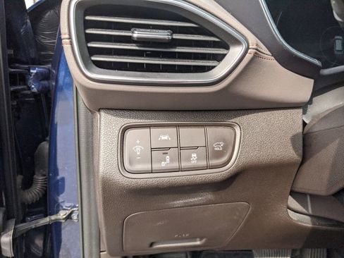 Used 2020 Hyundai Santa Fe Limited image 24