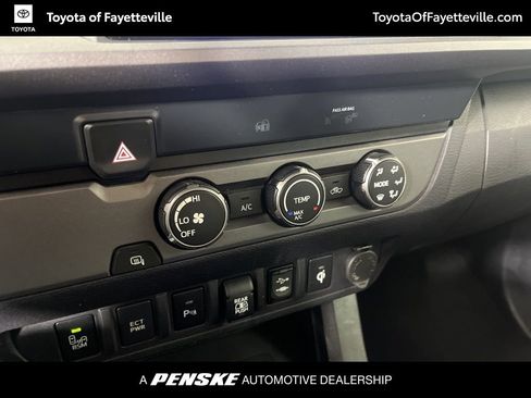 Used 2019 Toyota Tacoma TRD Sport w/ Technology Package image 27