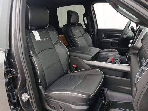 New 2026 RAM 4500 Laramie w/ Laramie Trim Package image 30