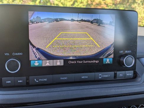 Used 2024 Honda Accord EX image 23