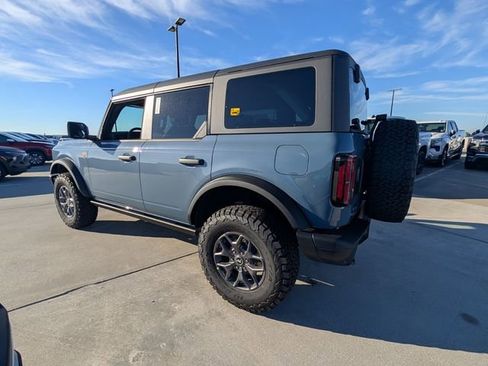 New 2025 Ford Bronco Badlands image 10