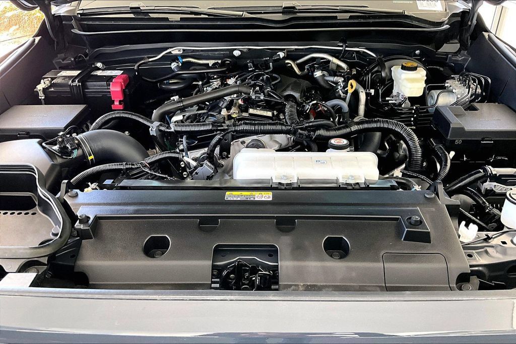 Certified 2025 Toyota Tacoma SR RWD image 29