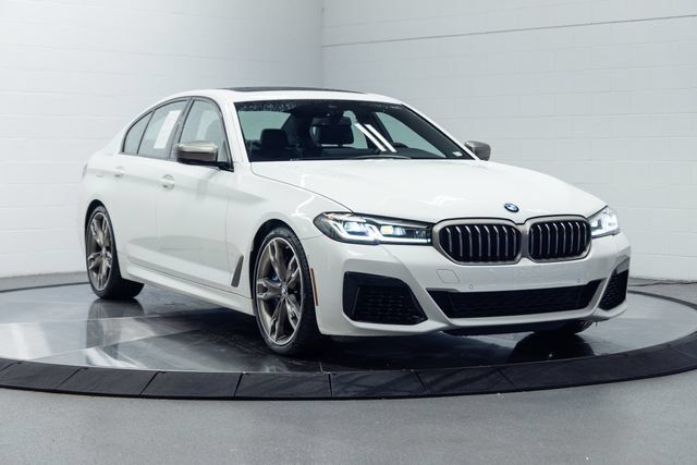 Certified 2023 BMW M550i xDrive AWD/4WD image 4