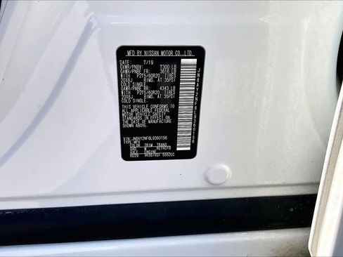 Used 2020 Nissan Armada Platinum w/ Captain's Chairs Package image 36