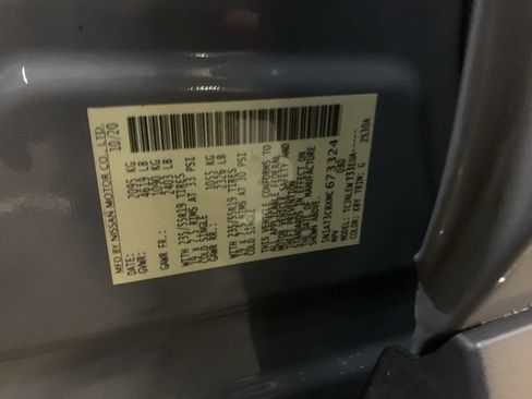 Used 2021 Nissan Rogue SL image 32