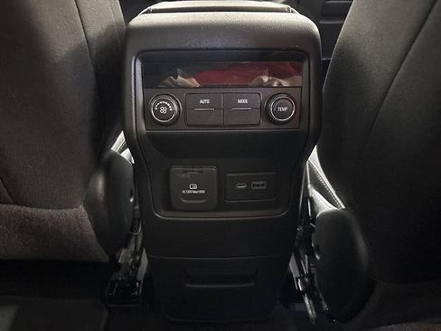 Used 2020 GMC Acadia SLE w/ Driver Convenience Package AWD/4WD image 24