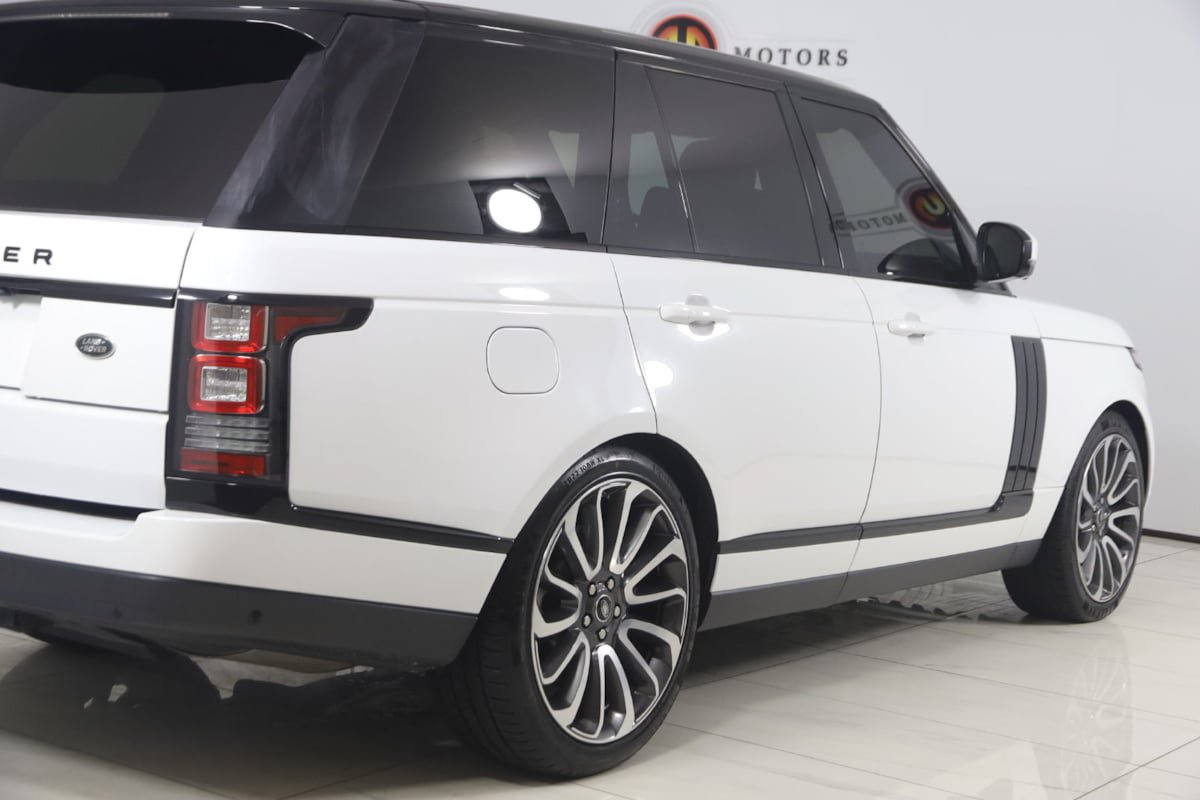 Used 2016 Land Rover Range Rover Supercharged AWD/4WD image 40