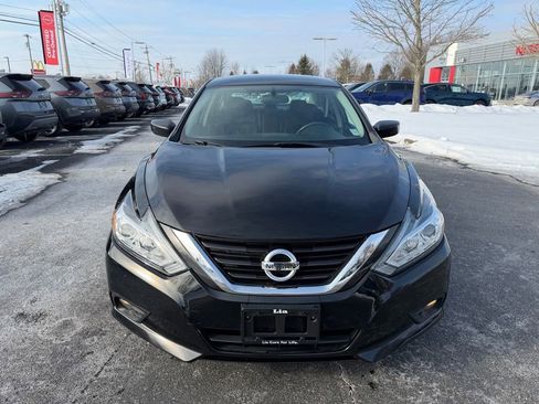 Used 2017 Nissan Altima 2.5 SV image 3
