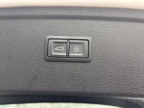 Used 2022 Audi Q5 2.0T Premium Plus image 9