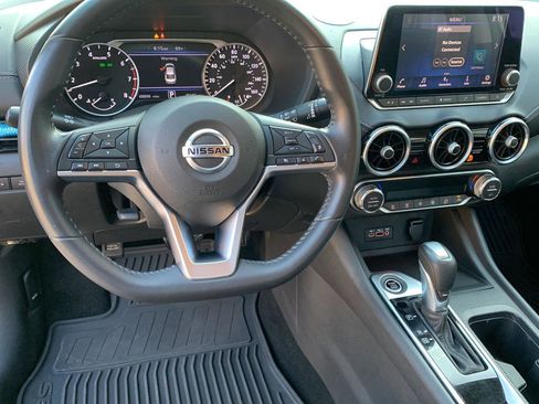 Used 2021 Nissan Sentra SV image 8