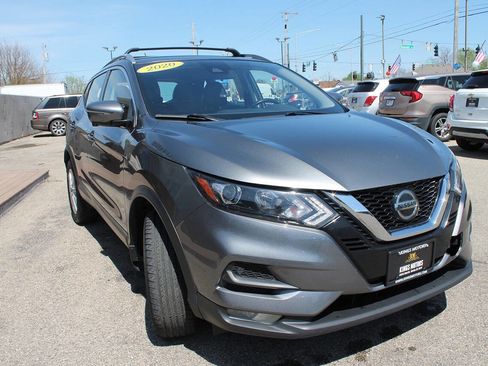 Used 2020 Nissan Rogue Sport SV w/ Technology Package AWD/4WD image 7