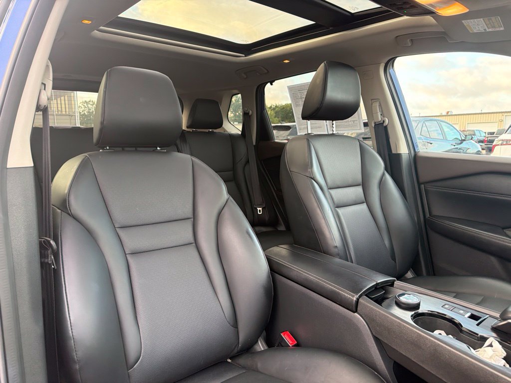 Used 2021 Nissan Rogue SV w/ Premium Package AWD/4WD image 11