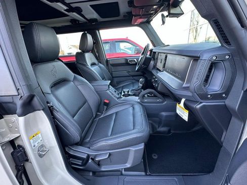 New 2025 Ford Bronco Badlands AWD/4WD image 15