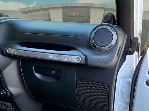 Used 2012 Jeep Wrangler Sport AWD/4WD image 15