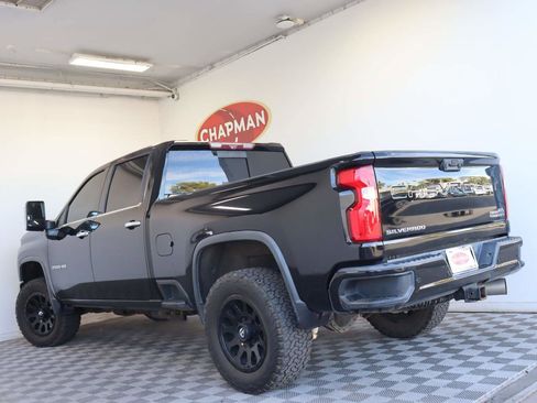 Used 2020 Chevrolet Silverado 2500 High Country w/ Z71 Off-Road Package AWD/4WD image 4