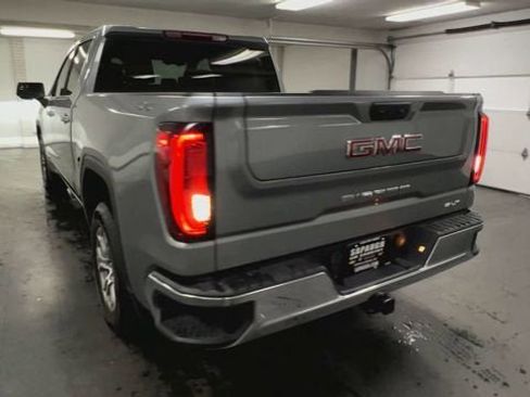 Certified 2025 GMC Sierra 1500 SLT image 7