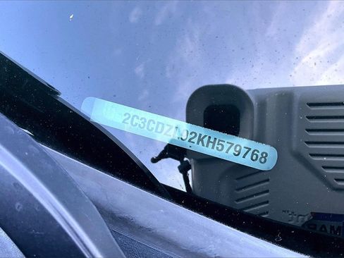 Used 2019 Dodge Challenger SRT Hellcat Redeye image 32