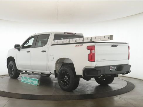 Used 2022 Chevrolet Silverado 1500 LT Trail Boss image 8