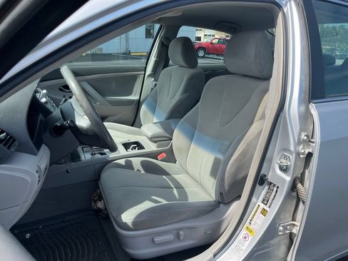 Used 2009 Toyota Camry XLE FWD image 20