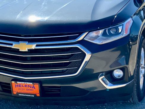 Used 2018 Chevrolet Traverse LT image 12