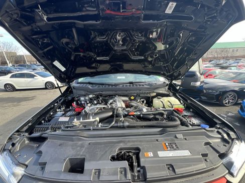 New 2026 Ford F250 Lariat w/ Black Appearance Package image 28