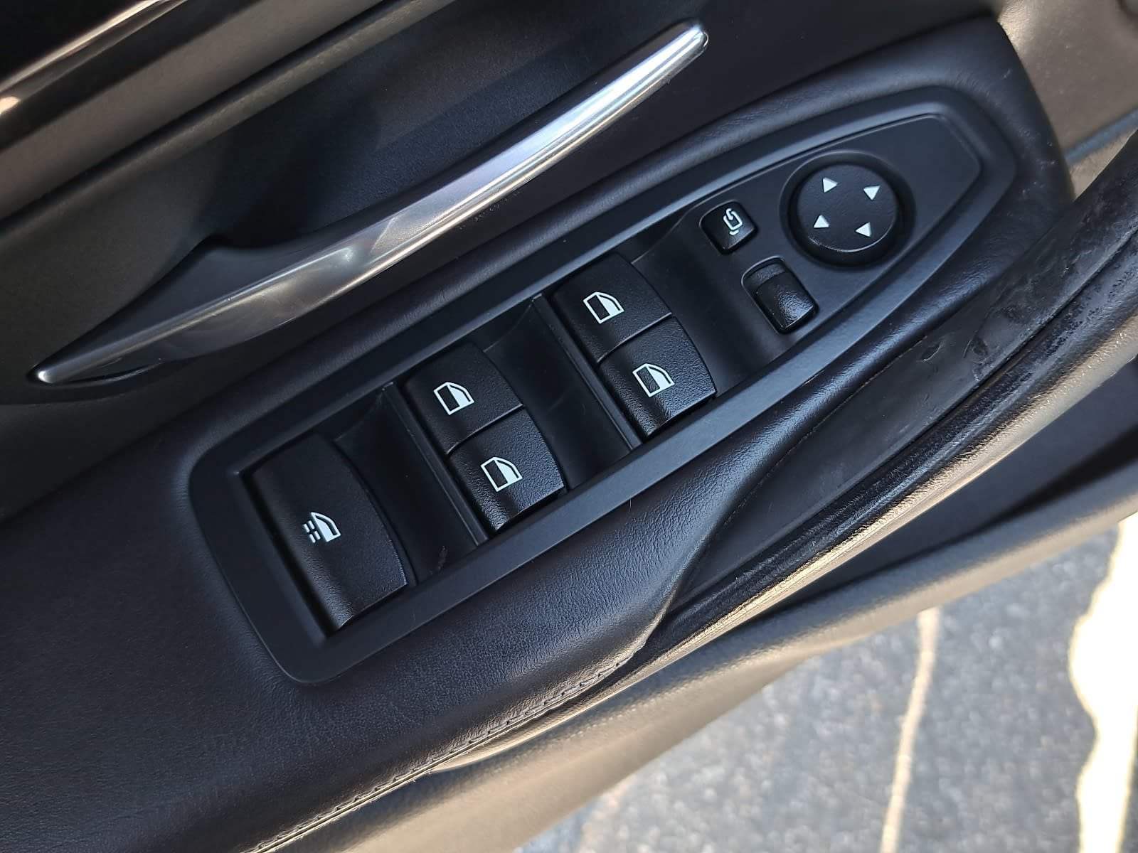 Used 2016 BMW M4 Convertible RWD image 30