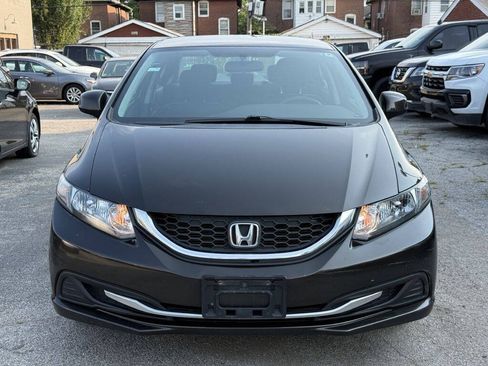 Used 2013 Honda Civic LX image 2