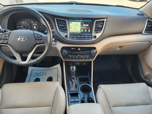 Used 2017 Hyundai Tucson Limited w/ Limited Ultimate Package 03 image 20