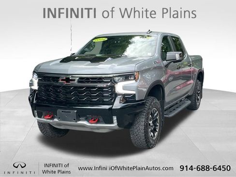Used 2024 Chevrolet Silverado 1500 ZR2 w/ Technology Package AWD/4WD image 1
