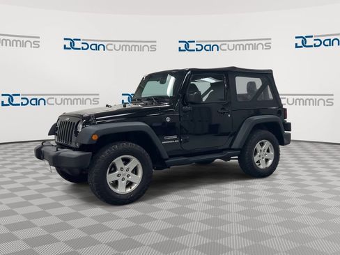 Used 2016 Jeep Wrangler Sport w/ Quick Order Package 24S AWD/4WD image 4