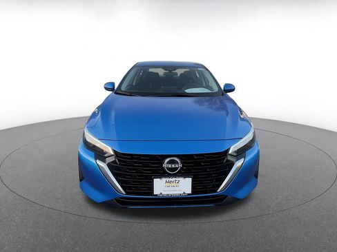 Used 2025 Nissan Sentra SV image 4