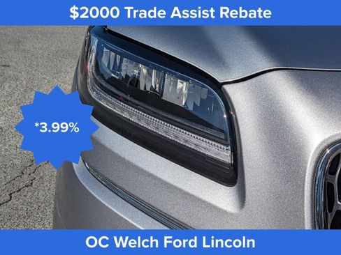 Used 2023 Lincoln Nautilus Reserve w/ Equipment Group 201A image 11