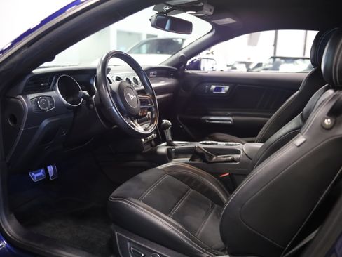 Used 2019 Ford Mustang GT Premium w/ GT Performance Package RWD image 16