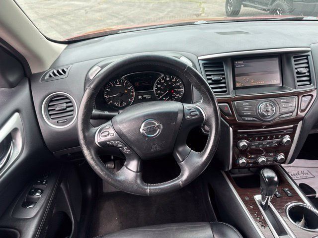Used 2014 Nissan Pathfinder SL AWD/4WD image 14