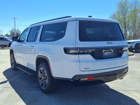 New 2026 Jeep Grand Wagoneer L 4WD image 2